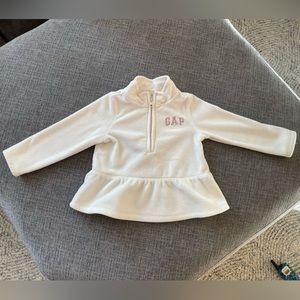 3T BabyGap sweater